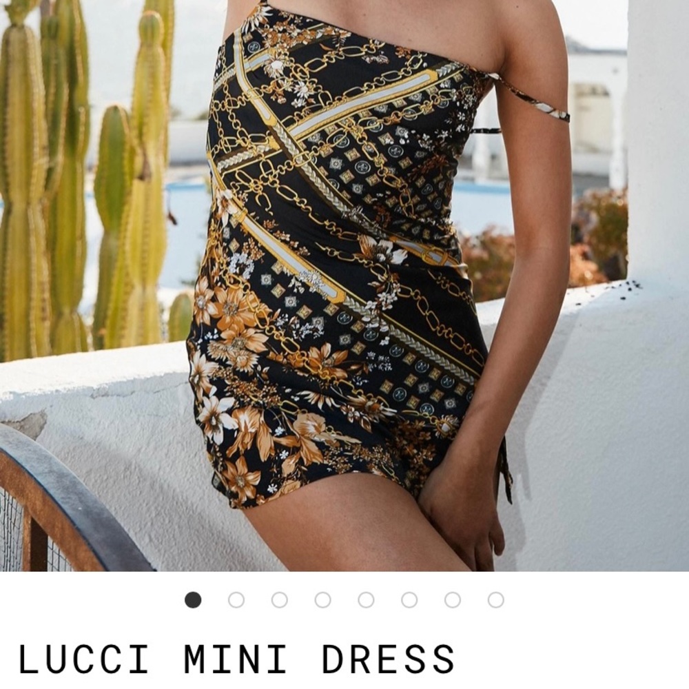 💋 princess polly dress